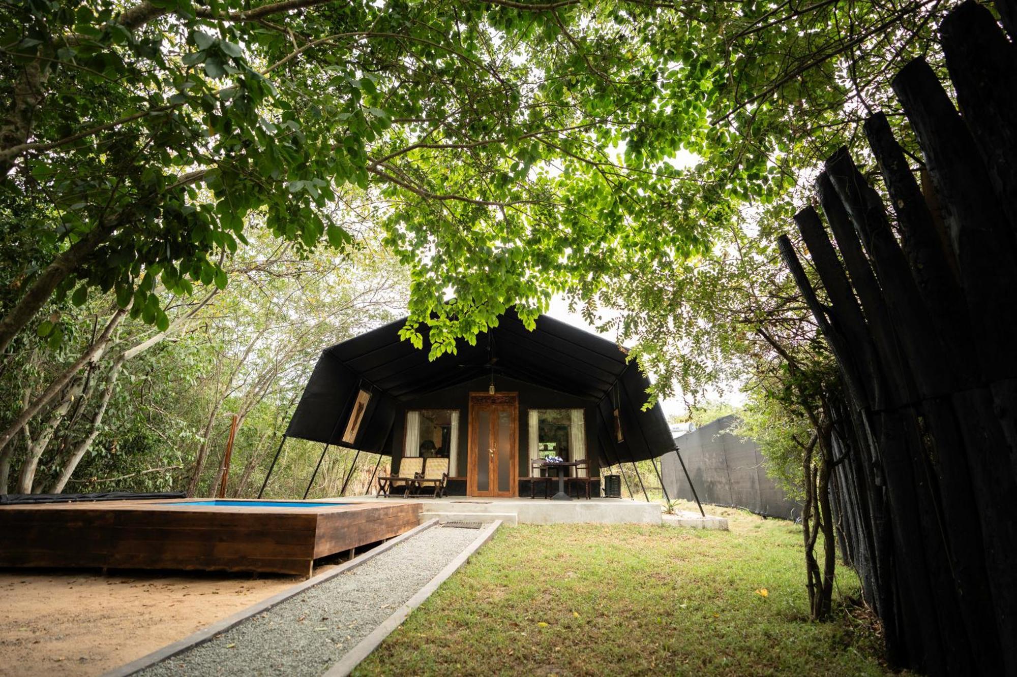 Leopard Trails Wilpattu Hotel Exterior photo